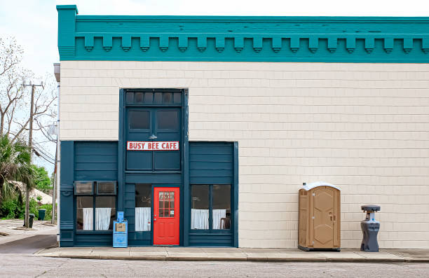 Best Porta potty delivery and setup  in Mansfield, AR